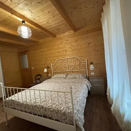 Casa Ristrutturata A Becetto Di Sampeyre Con Internet Starlink Rore