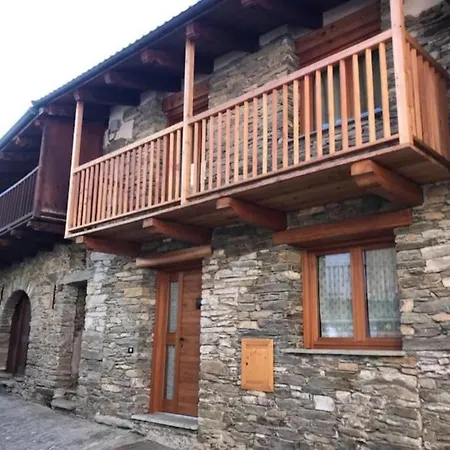 Casa Ristrutturata A Becetto Di Sampeyre Con Internet Starlink Holiday home *